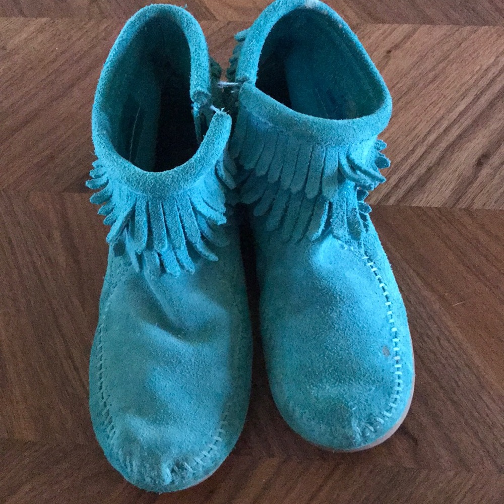 Minnetonka booties